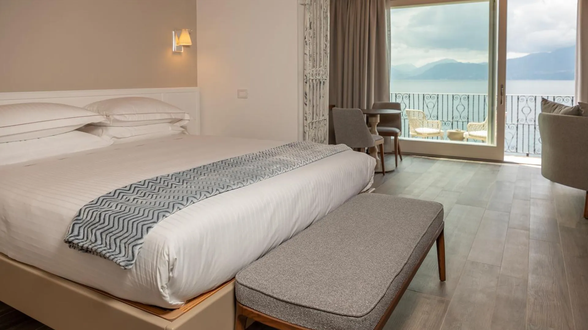 Hotel Villa Leopardi 4S - Adults Only Torri Del Benaco