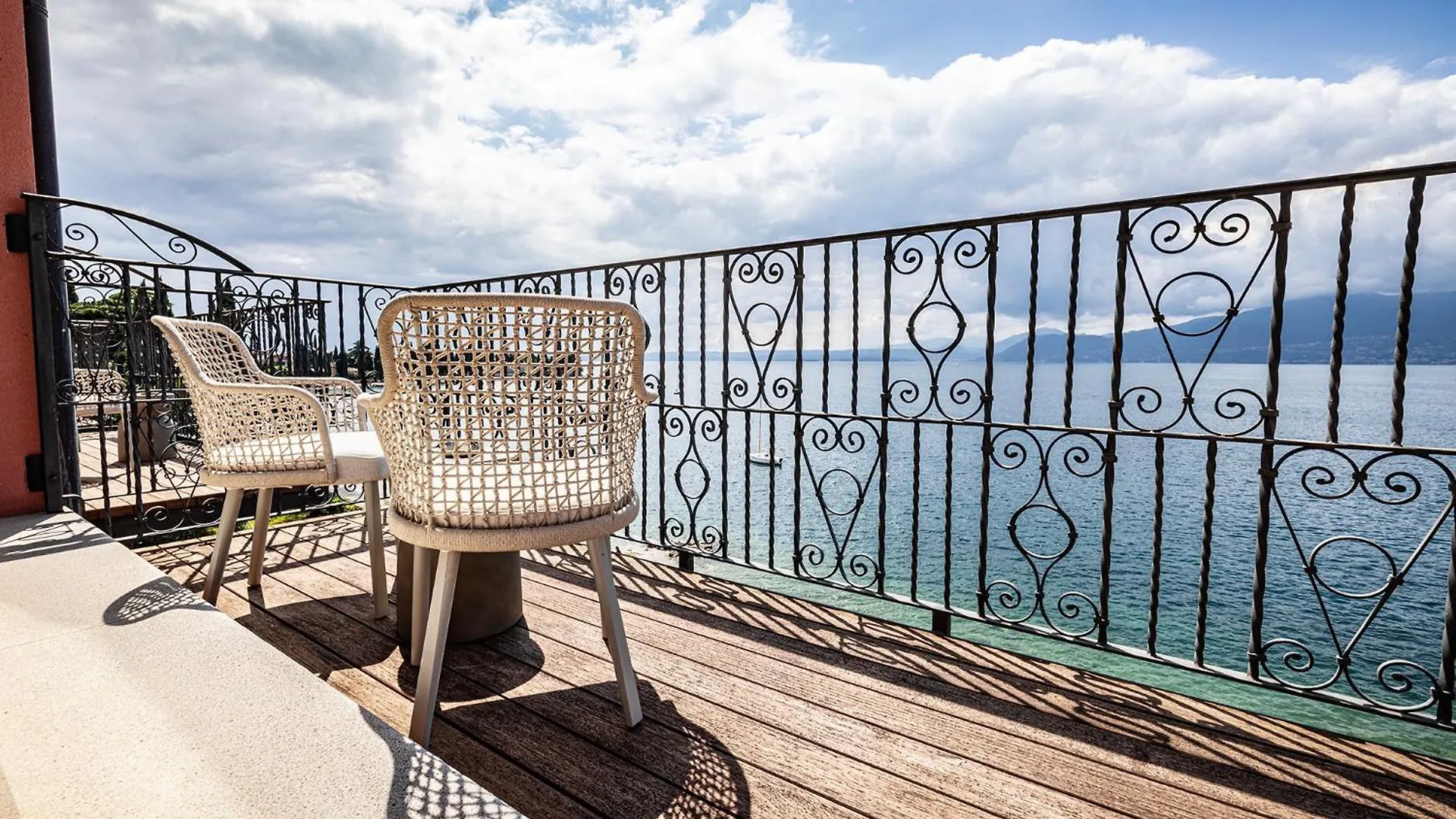 Hotel Villa Leopardi 4S - Adults Only Torri Del Benaco