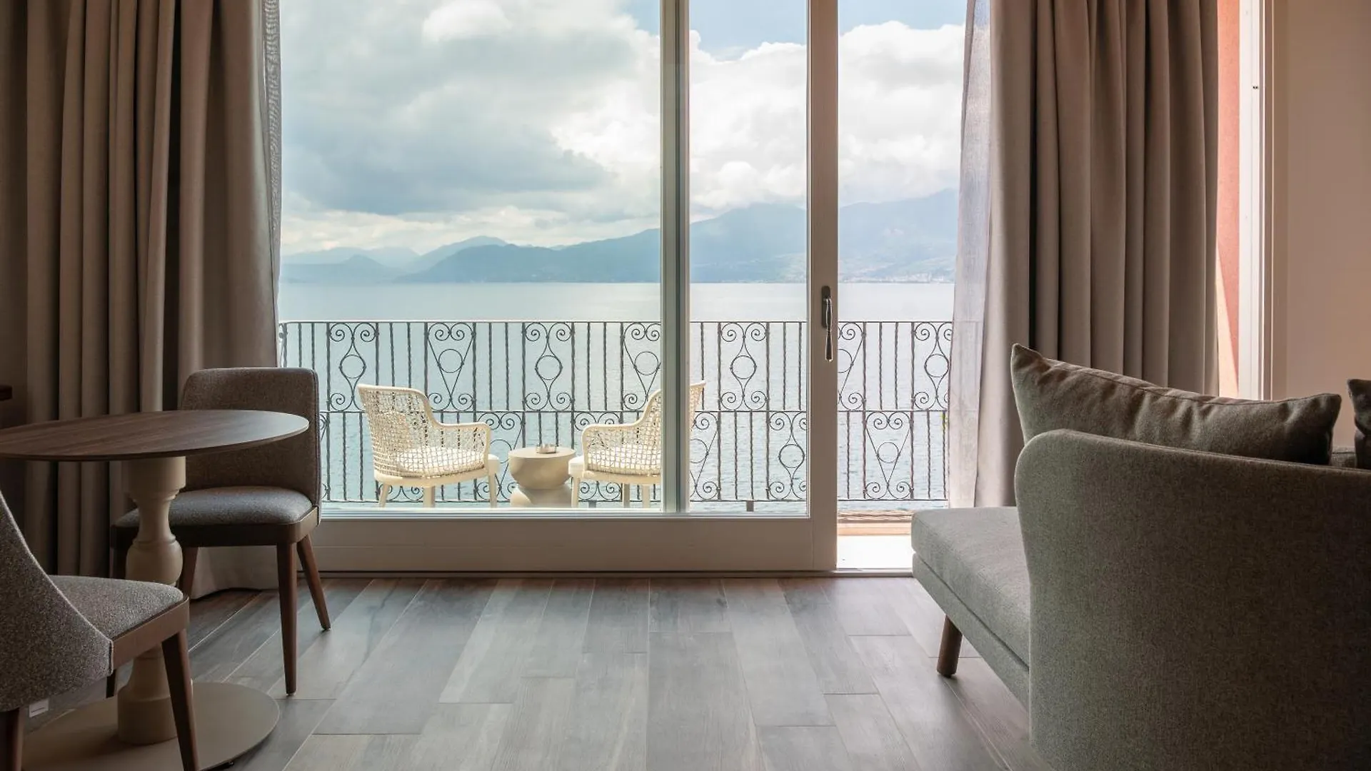 Hotel Villa Leopardi 4S - Adults Only Torri Del Benaco