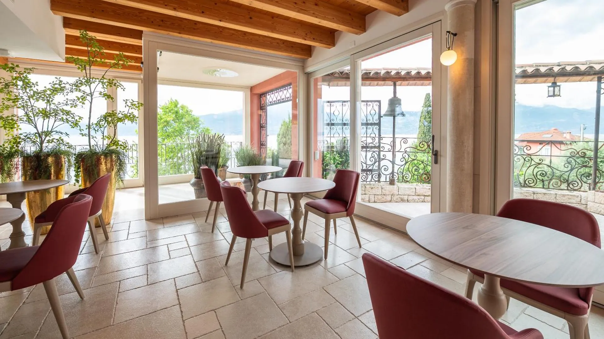 Hotel Villa Leopardi 4S - Adults Only Torri Del Benaco