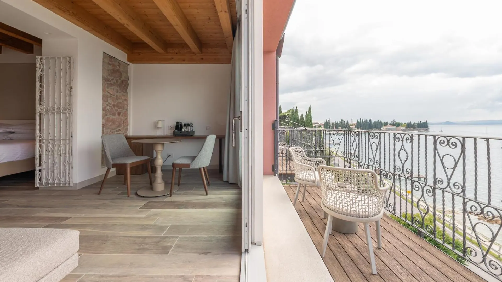 Hotel Villa Leopardi 4S - Adults Only Torri Del Benaco